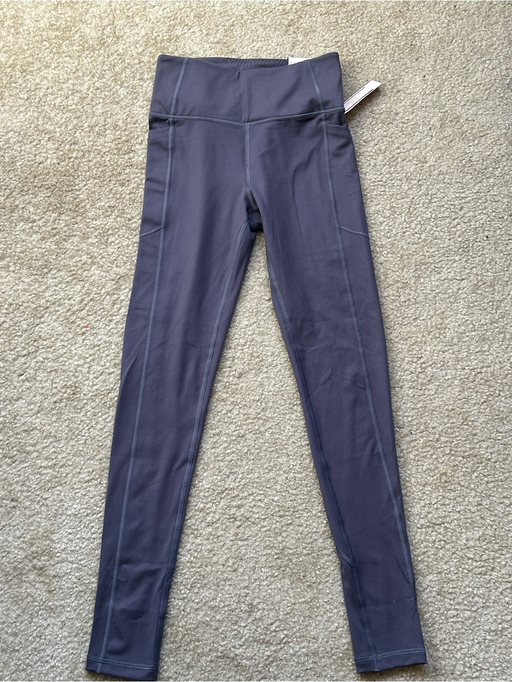 Victoria’s Secret Incredible Essential High Rise Leggings Size 4 Purple NWT